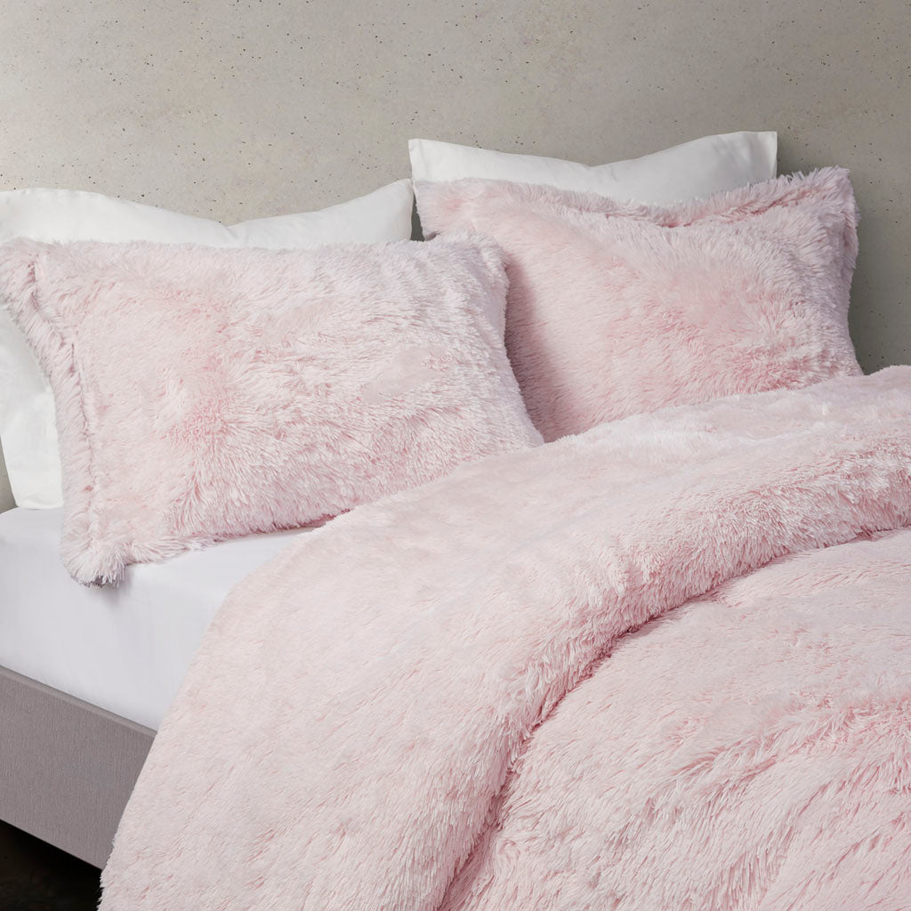 Intelligent Design Cassie Ombre Shaggy Faux Fur Comforter Set